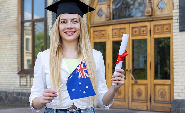 How to Apply for Australian Scholarships for International Students